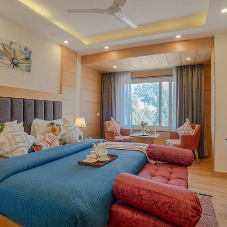 Perfectstayz Premium At Mall Road Mussoorie Kültér fotó