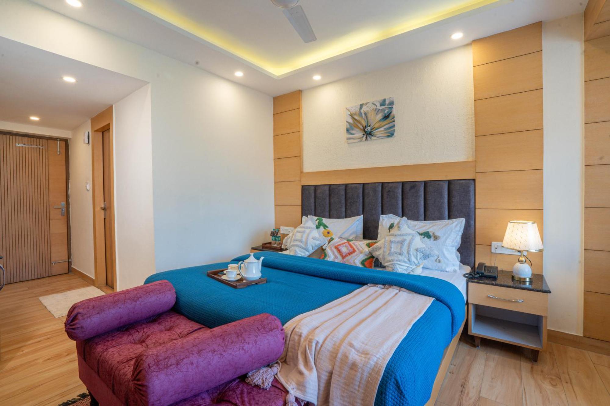Perfectstayz Premium At Mall Road Mussoorie Kültér fotó